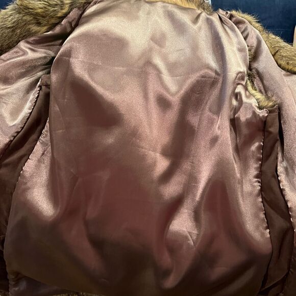 Women’s Fur Vest open front  Small - Picture 5 of 6